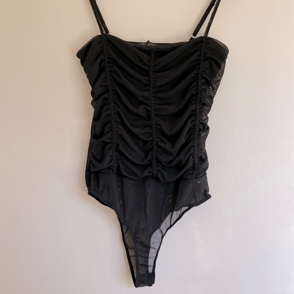 Black bodysuit size L